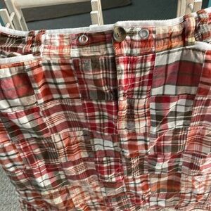Plaid skirt burgundy, brown beige size 14, Liz Claiborne